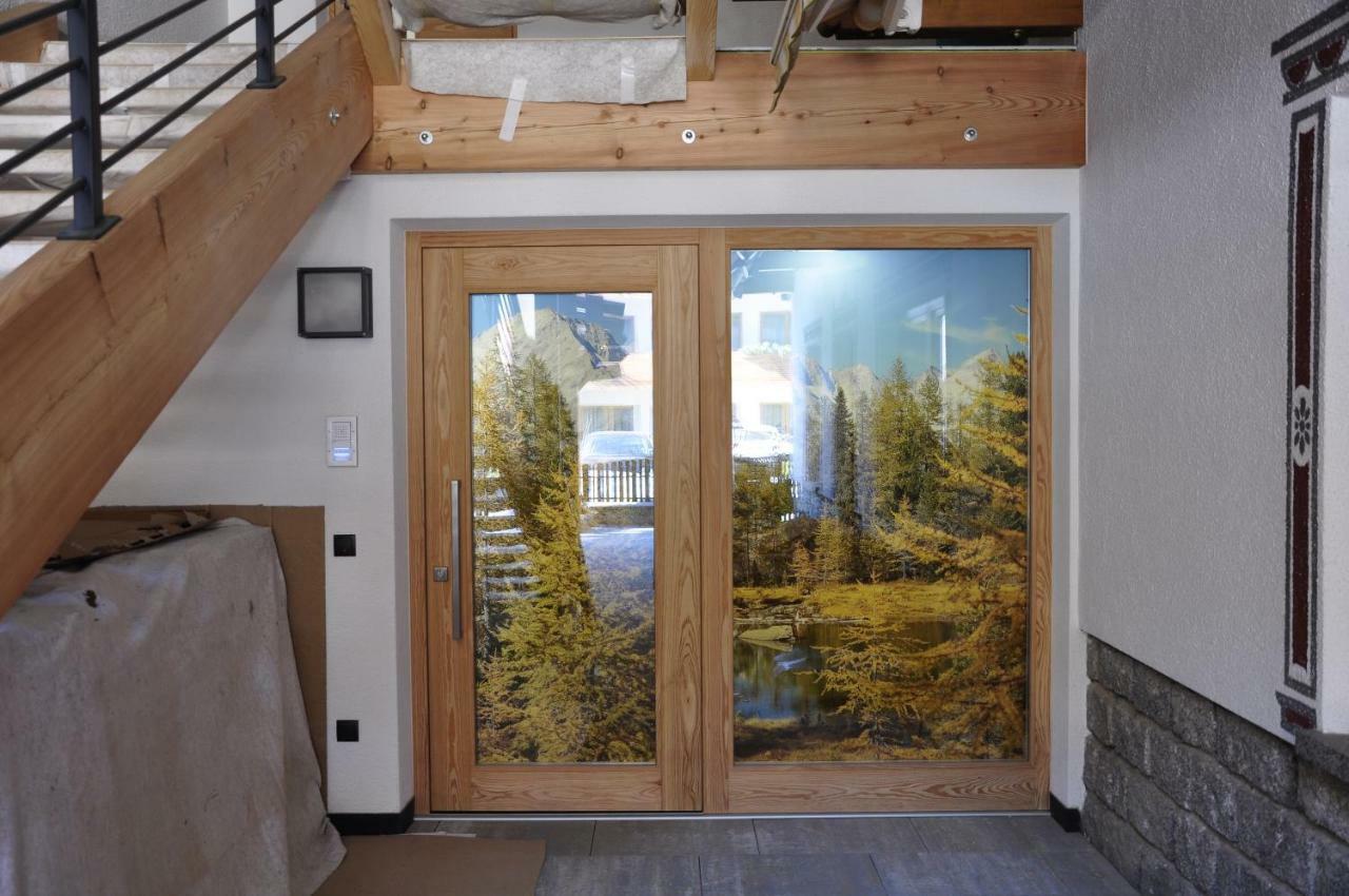 Chalet Schwarzenstein กัมโปตูเรส ภายนอก รูปภาพ