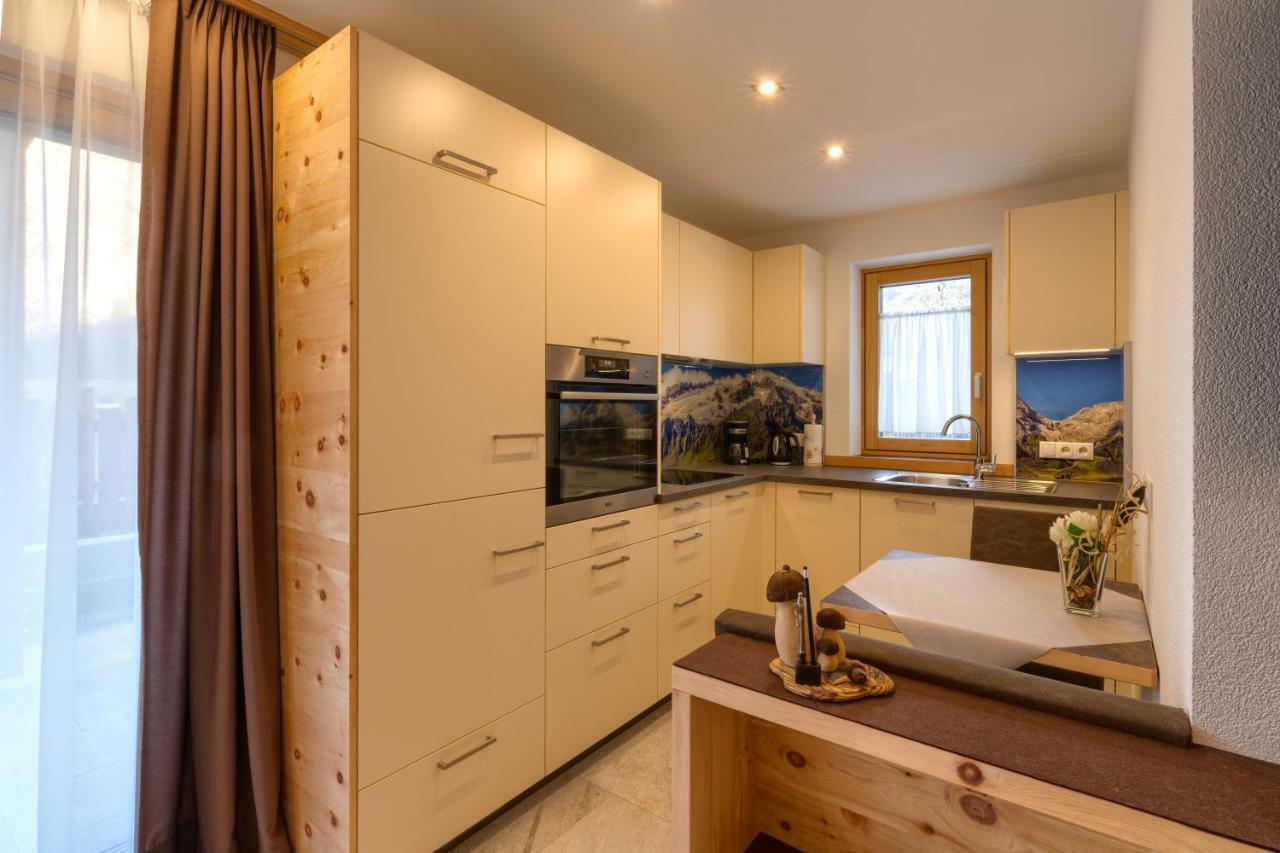 Chalet Schwarzenstein กัมโปตูเรส ภายนอก รูปภาพ